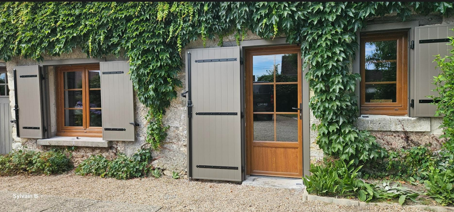 Bvm Fermetures Menuisier Tours Slider 02